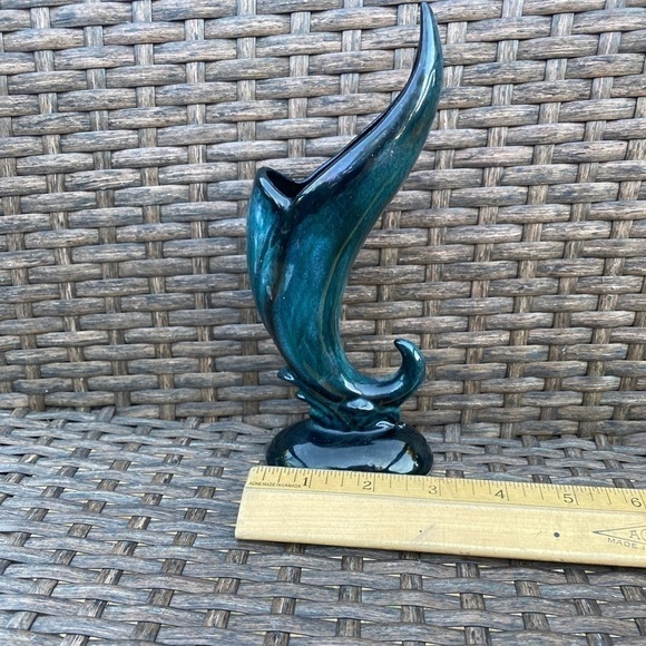 BLUE Mountain Pottery Blue Green Glaze Mini Vase Asymmetrical Style Felt Bottom - Picture 6 of 8